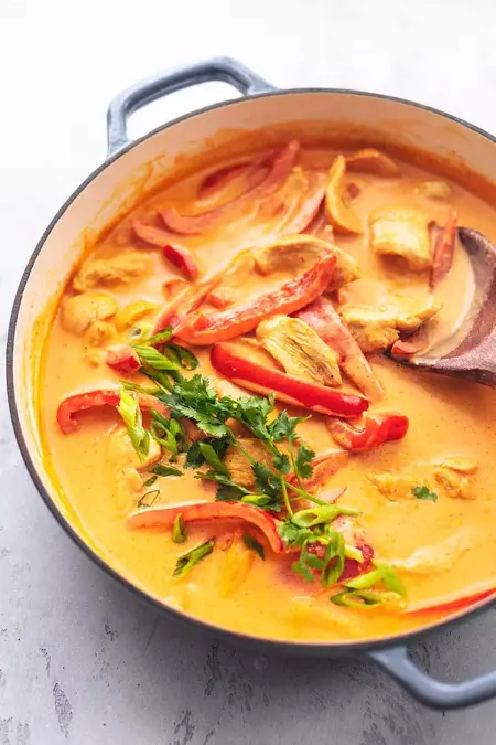 How to Make a Delicious Curry with Coconut Milk