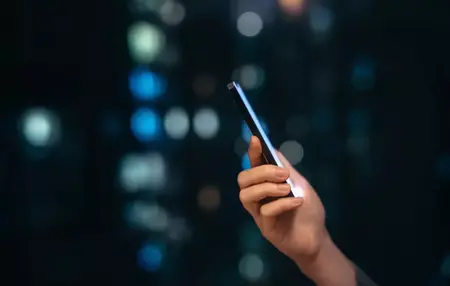 How to Use a Smartphone Keyboard