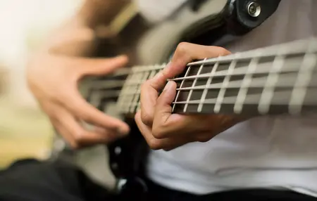 How to Learn to Play the Bass Guitar