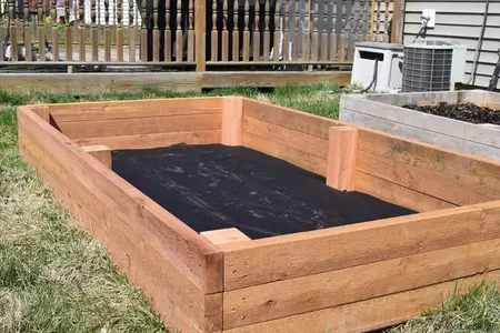 How to Build a Raised Garden Bed From Wood
