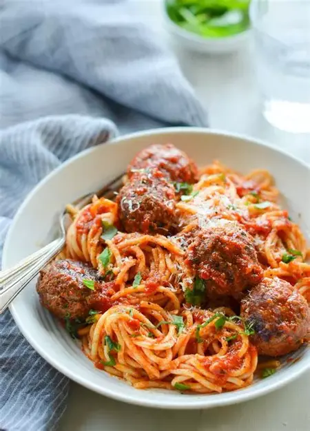 How to Make a Delicious Spaghetti and Meatballs
