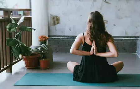 How to Learn Yoga