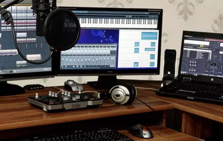 How to Use Music Production Software
