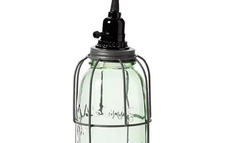 How to Make a Mason Jar Lamp