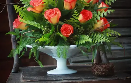 How to Make a Flower Arrangement