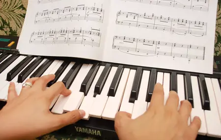 How to Learn to Play Piano
