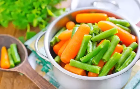 How to Use a Pressure Cooker for Vegetables