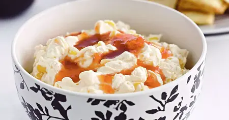 How to Create a Budget-Friendly Dinner Party