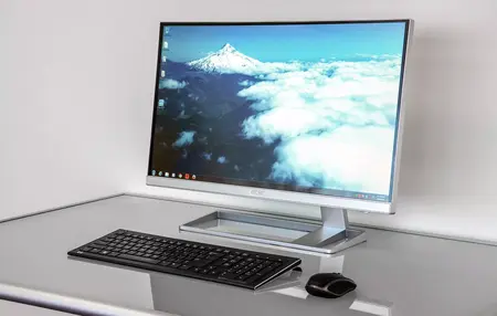 How to Use a Computer Monitor