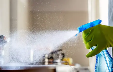How to Make a Homemade Cleaning Spray