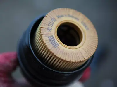 Filter Oli Mobil: Fungsi & Perawatan Terbaik