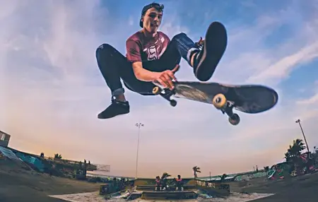 How to Use a Skateboard