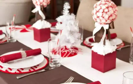 How to Make a DIY Christmas Party Decorations