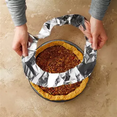 How to Use a Pie Plate