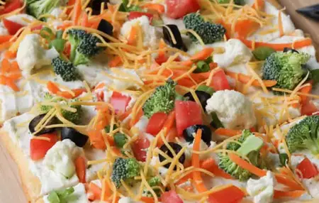 How to Make a Delicious Pizza with Vegetables