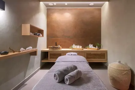 How to Create a Relaxing Home Spa Experience