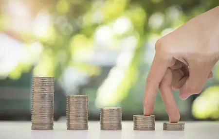 How to Manage Your Money as an Entrepreneur