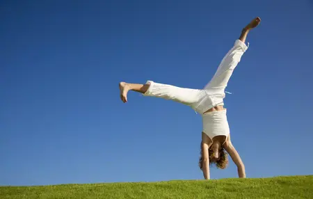 How to Do a Cartwheel