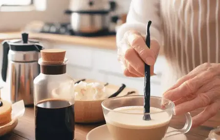 How to Make a Coffee with Vanilla Extract