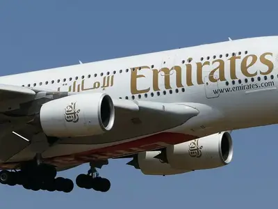Emirates: Maskapai Terbaik Dunia 2024 - The Telegraph