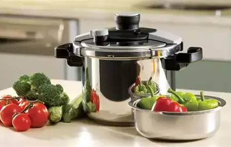How to Use a Pressure Cooker for Meals