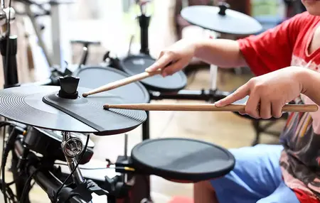 How to Learn to Play the Drums for Beginners