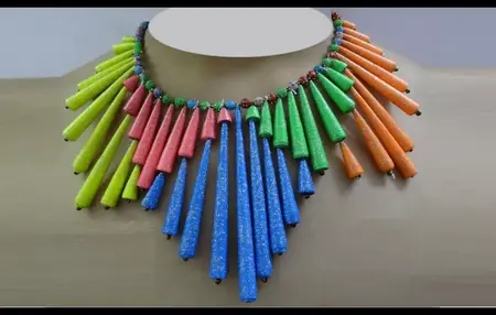 How to Make a Paper Bead Necklace