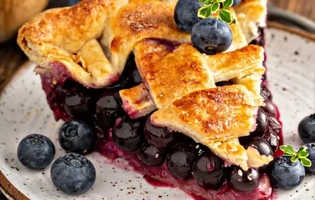 How to Make a Pie with Blueberry