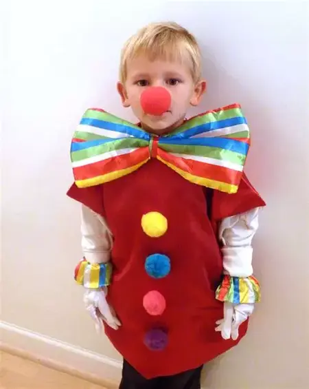 How to Make a Clown Costume for Kids