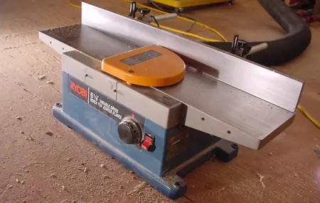 How to Use a Jointer