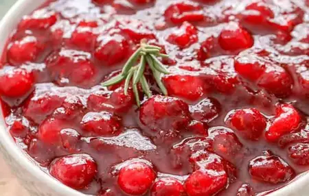 How to Make Cranberry Sauce