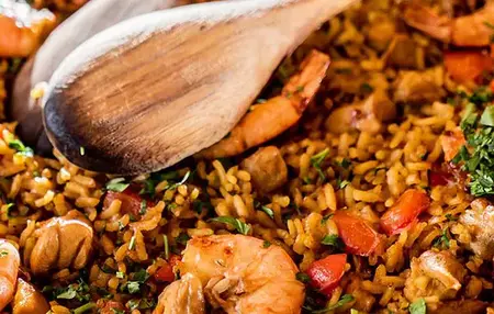 How to Make a Delicious Paella