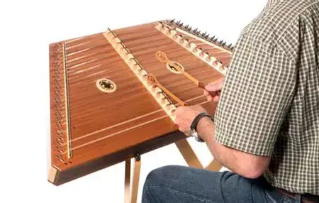 How to Learn to Play Hammered Dulcimer