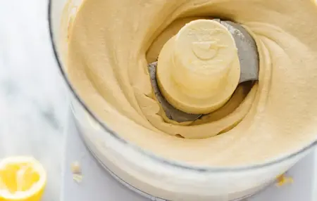 How to Use a Food Processor for Making Hummus