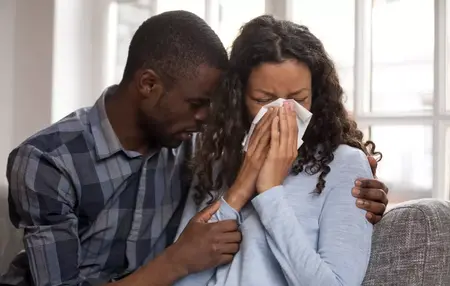 How to Offer Support to Someone Who is Grieving