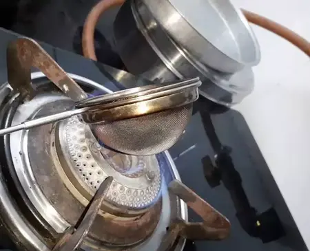 How to Use a Strainer