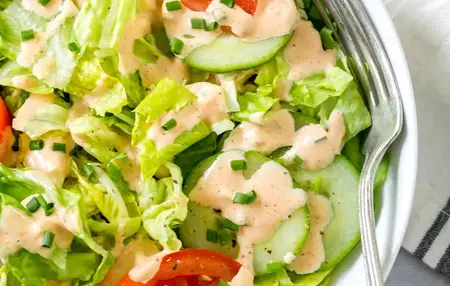 How to Make a Delicious Salad with Thousand Island Dressing