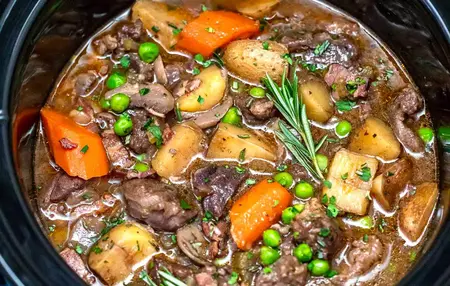 How to Make a Slow Cooker Meal