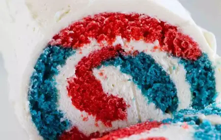 How to Make a Fourth of July Cake