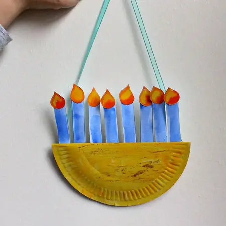 How to Make Hanukkah Crafts