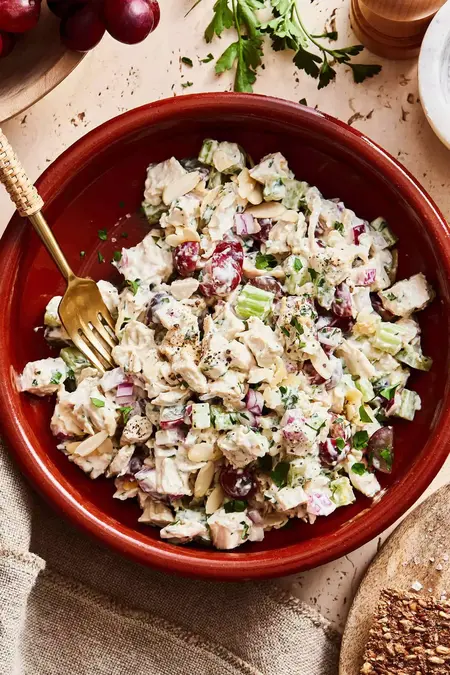 How to Make a Delicious Chicken Salad