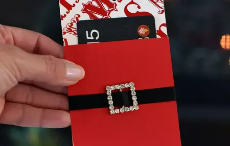 How to Create a DIY Gift Card Holder