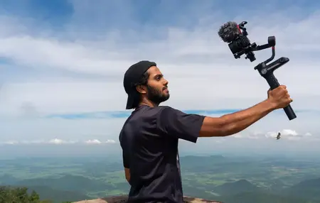 How to Create a YouTube Channel for Travel