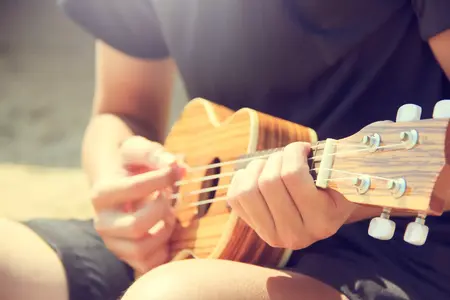 How to Learn to Play the Ukulele