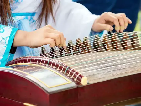 How to Learn to Play the Guzheng