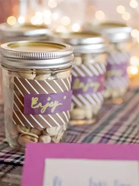 How to Make a Party Favor