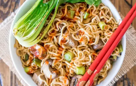 How to cook instant noodle more delicious