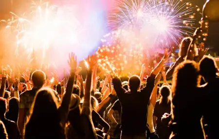 How to Celebrate New Year's Eve