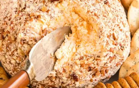 How to Make a Simple Cheese Ball