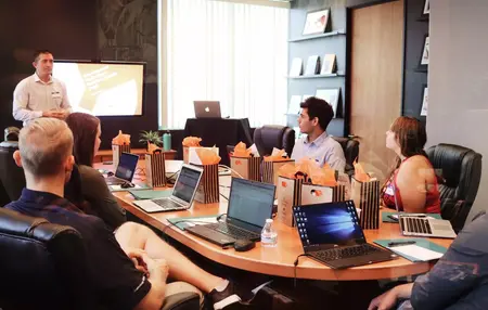 How to Write a Winning Pitch for Investors